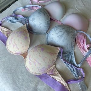 VICTORIAS SECRET PINK BRA BUNDLE 34DD 💗